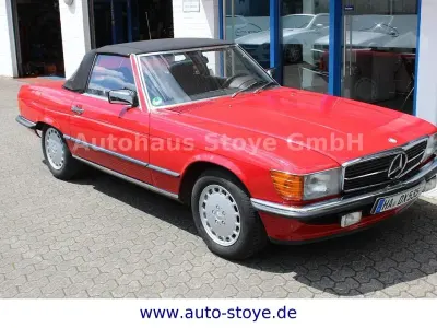 Gebraucht Mercedes SL300 179 PS (131 kW) 1986 Rot Cabrio