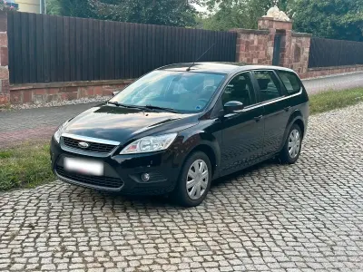 Gebraucht Ford Focus Titanium 109 PS (80 kW) 2011 Schwarz Kombi