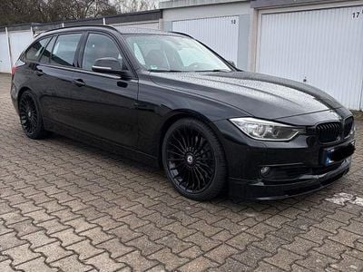 Gebraucht BMW 330 Sport Line 258 PS (189 kW) 2014 Schwarz Kombi
