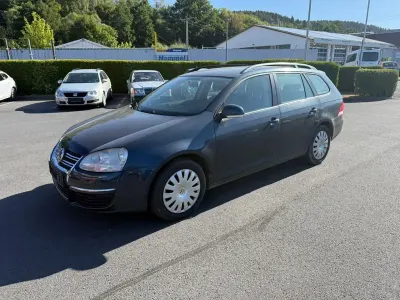 Gebraucht VW Golf V 105 PS (77 kW) 2009 Blau Kombi
