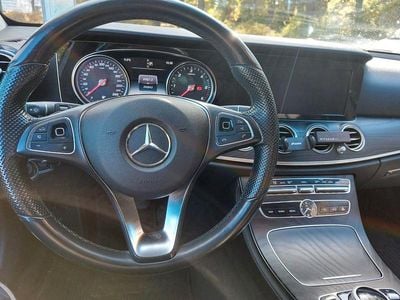 Mercedes E220