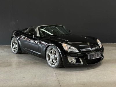 Gebraucht Opel GT 320 PS (235 kW) 2010 Schwarz Cabrio