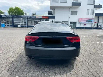 Gebraucht Audi A5 Sportback Design 177 PS (130 kW) 2012 Schwarz Kleinwagen