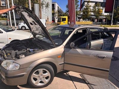 Mazda 323F