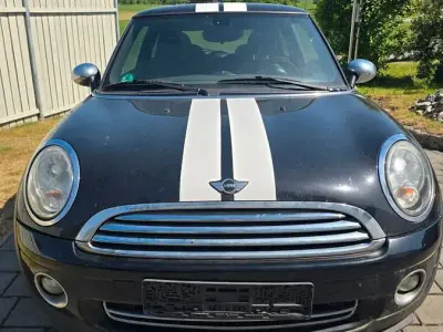 Gebraucht Mini ONE 95 PS (69 kW) 2009 Schwarz Kleinwagen