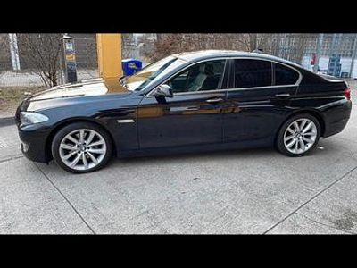 Schwarz Gebraucht 2012 BMW 530 Luxury Line Limousine | 14.700 € (Fairer Preis)