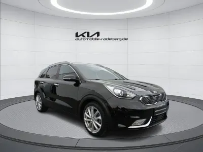 Używany Kia Niro Spirit 105 KM (77 kW) 2018 Czarny SUV
