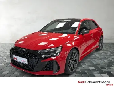 Gebraucht Audi RS3 Sportback Comfort 400 PS (294 kW) 2026 Progressivrot metallic Kleinwagen