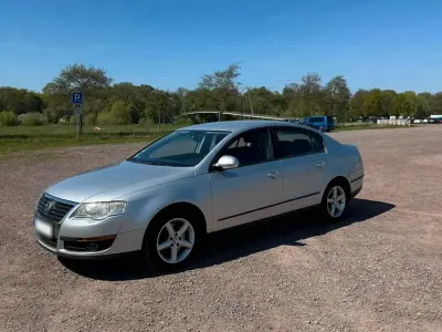 Gebraucht VW Passat 140 PS (102 kW) 2007 Limousine