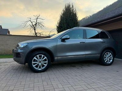 Gebraucht VW Touareg 245 PS (180 kW) 2011 Grau SUV