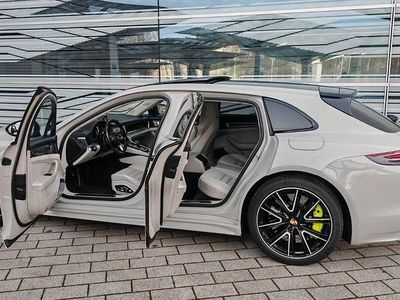 Grau Gebraucht 2019 Porsche Panamera Turbo S Limousine | 99.999 € (Teuer)