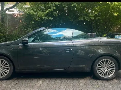 Gebraucht VW Eos 160 PS (117 kW) 2009 Braun Cabrio
