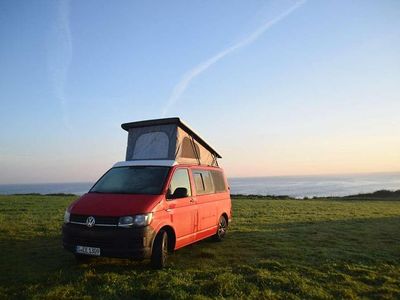 Gebraucht VW Transporter California 150 PS (110 kW) 2017 Rot Van