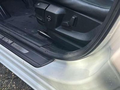 Gebraucht BMW 530 245 PS (180 kW) 2010 Weiß Kleinwagen