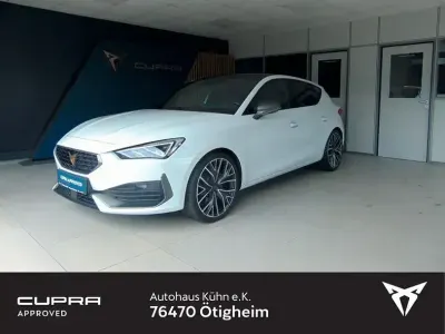 Gebraucht Cupra Leon VZ 301 PS (221 kW) 2024 White (metallic) Limousine