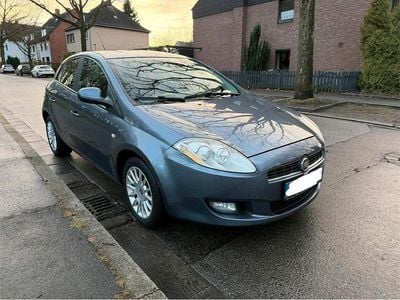 Gebraucht Fiat Bravo 90 PS (66 kW) 2008 Grau Kleinwagen