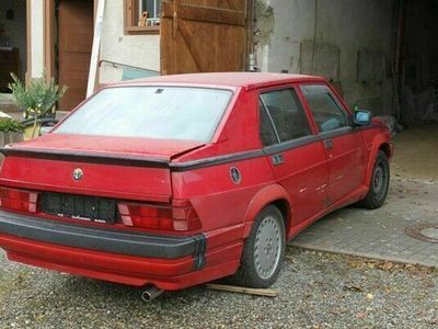 gebraucht Alfa Romeo 75 3.0 V6 (America)