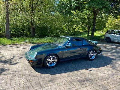 Second-hand Porsche 911 Carrera 231 CP (169 kW) 1984 Verde Coupe