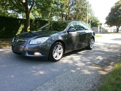 Gebraucht Opel Insignia 180 PS (132 kW) 2009 Grau Limousine