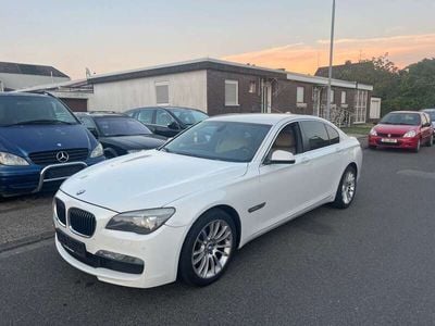 BMW 730