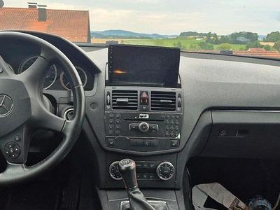 Mercedes C180