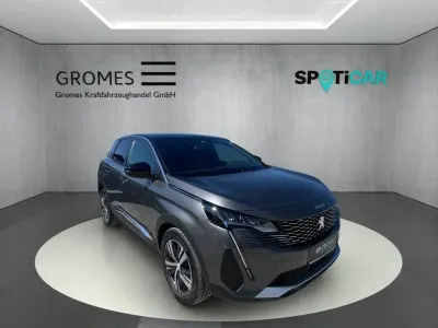 Gebraucht Peugeot 3008 Allure 131 PS (96 kW) 2024 Grau SUV