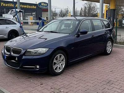 Gebraucht BMW 320 Sport Line 184 PS (135 kW) 2011 Kombi