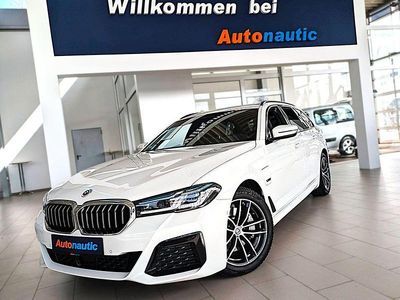Gebraucht BMW 530e M Sport 292 PS (214 kW) 2022 Weiß Limousine