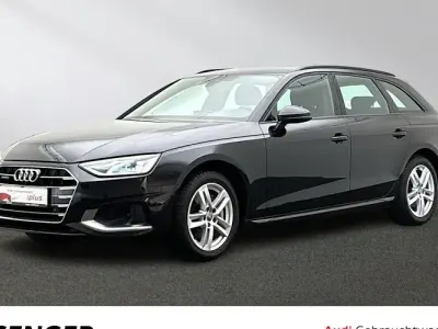 Używany Audi A4 Advanced 204 KM (150 kW) 2023 Czarny Kombi