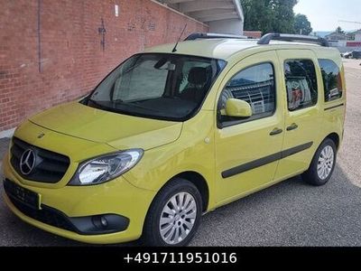 Mercedes Citan 111