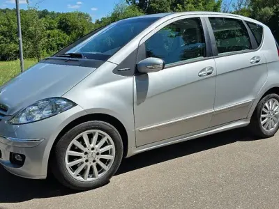 Gebraucht Mercedes A170 Elegance 116 PS (85 kW) 2005 Silber Limousine