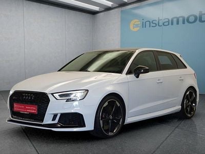 Weiß Gebraucht 2021 Audi RS3 Sportback Kleinwagen | 42.849 € (Guter Preis)
