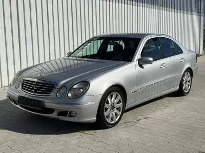 Gebraucht Mercedes C200 Elegance 150 PS (110 kW) 2005 Silber Limousine
