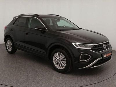 Second-hand VW T-Roc Life 110 CP (80 kW) 2022 Negru SUV