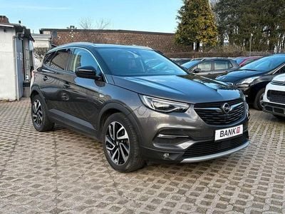 Gebraucht Opel Grandland X 131 PS (96 kW) 2018 Mondstein grau/e:vulkan grau SUV