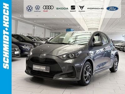 Gebraucht Toyota Yaris Comfort 72 PS (52 kW) 2023 Grey (grau) Kleinwagen