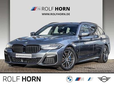 Blau Gebraucht 2021 BMW 530e Shadowline Kombi | 29.920 € (Fairer Preis)