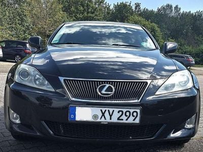 Lexus IS220d