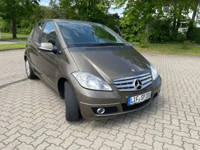 Gebraucht Mercedes A170 Avantgarde 116 PS (85 kW) 2008 Braun Van / Kleinbus