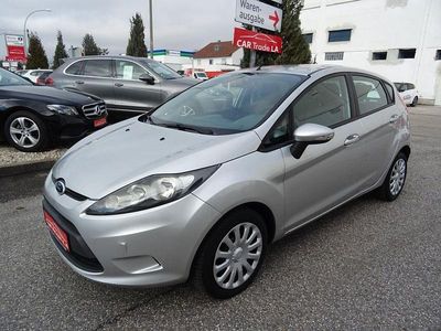 Gebraucht Ford Fiesta Trend 82 PS (60 kW) 2010 Silber Kleinwagen