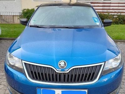 Usata Skoda Rapid Ambition 105 CV (77 kW) 2014 Blu Berlina