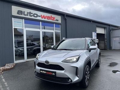 Silber Neu 2025 Toyota Yaris Cross SUV | 28.540 € (Fairer Preis)