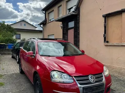 Gebraucht VW Golf VI Comfortline 122 PS (89 kW) 2008 Rot Kleinwagen