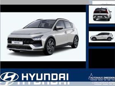 Gebraucht Hyundai Bayon Trend 101 PS (74 kW) 2024 Lumen grey / mic SUV