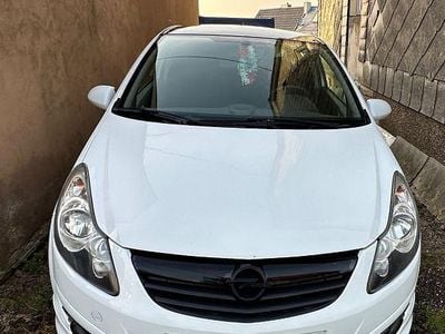 Second-hand Opel Corsa Edition 90 CP (66 kW) 2009 Alb Hatchback