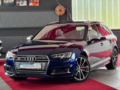 Gebraucht Audi S4 Sport 375 PS (275 kW) 2018 Navarrablau Kombi