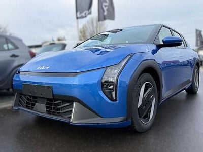 Blau Neu 2025 Kia EV4 Air Kleinwagen | 37.212 € (Guter Preis)