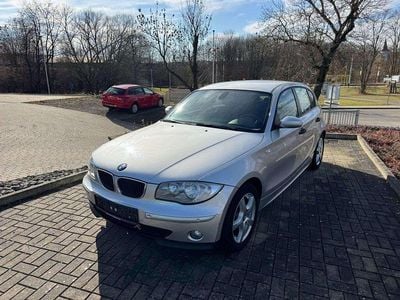 Gebraucht BMW 116 Sport Line 116 PS (85 kW) 2006 Titansilber metallic Kleinwagen