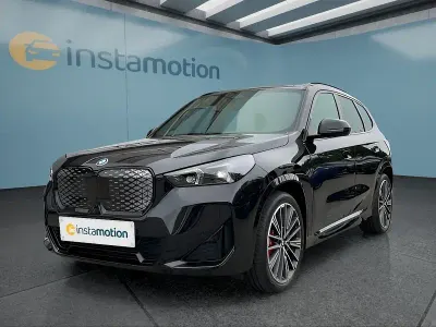 Neu BMW iX1 M Sport 150 kW (204 PS) 2026 Schwarz SUV