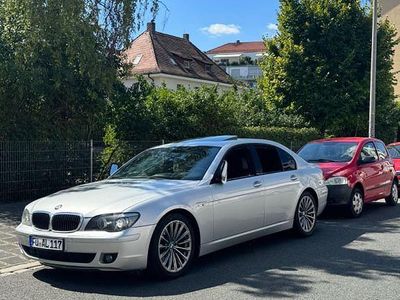 BMW 730